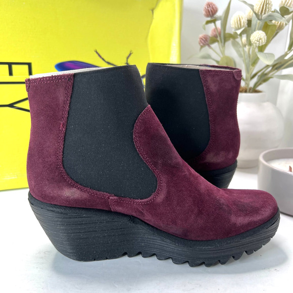 Fly London Yade398Fly Oil Suede Wedge Heel Chelsea Boots Wine Women 6.5/EU37 - Picture 5 of 11